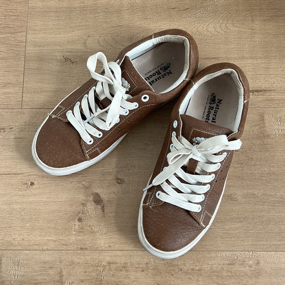 Brown Leather Sneakers - Roots - Picture 4 of 4